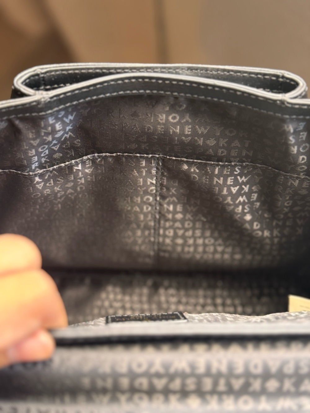 Kate Spade Black Leather Envelope Crossbody Bag with‎ Gold Bar - Picture 15 of 16